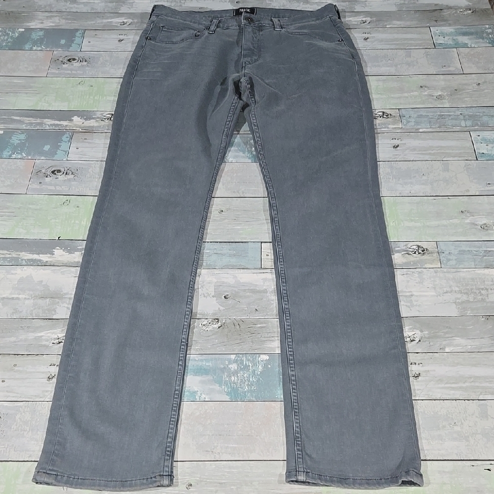 PAIGE Federal Jeans Size 31 X 34.5 Long Inseam